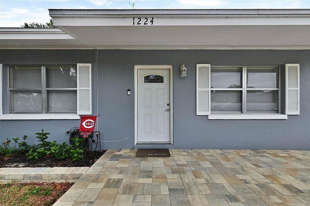 1224 Bellevue Blvd Clearwater, FL 33756 - Thumbnail 4