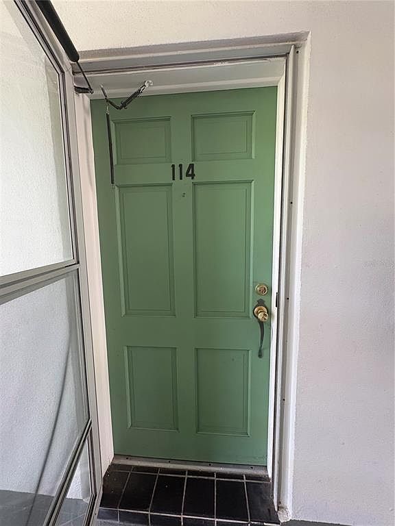 200 Glennes Ln APT 114 Dunedin, FL 34698 - Thumbnail 4