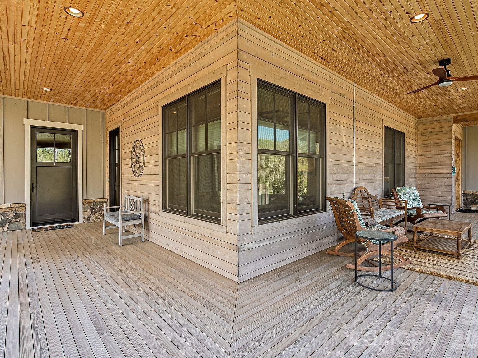 18 Majestic Oak Cir Asheville, NC 28805 - Thumbnail 4