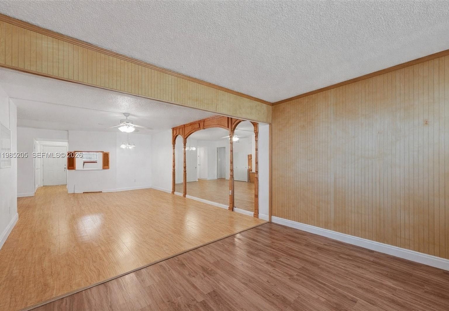 1750 NE 191st St APT 106-1 Miami, FL 33179 - Thumbnail 4