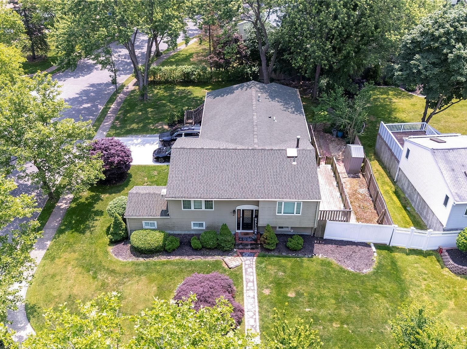 22 Pomper Dr East Northport, NY 11731 - Thumbnail 4