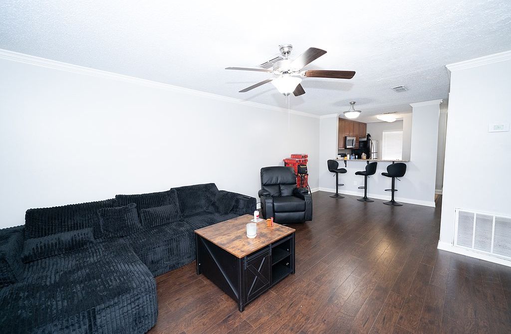 2112 Old Taylor Rd APT B1 Oxford, MS 38655 - Thumbnail 4