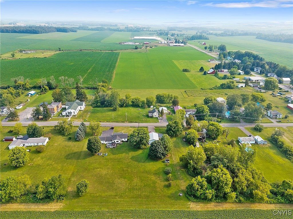 2797 Center Rd Scipio Center, NY 13147 - Thumbnail 4