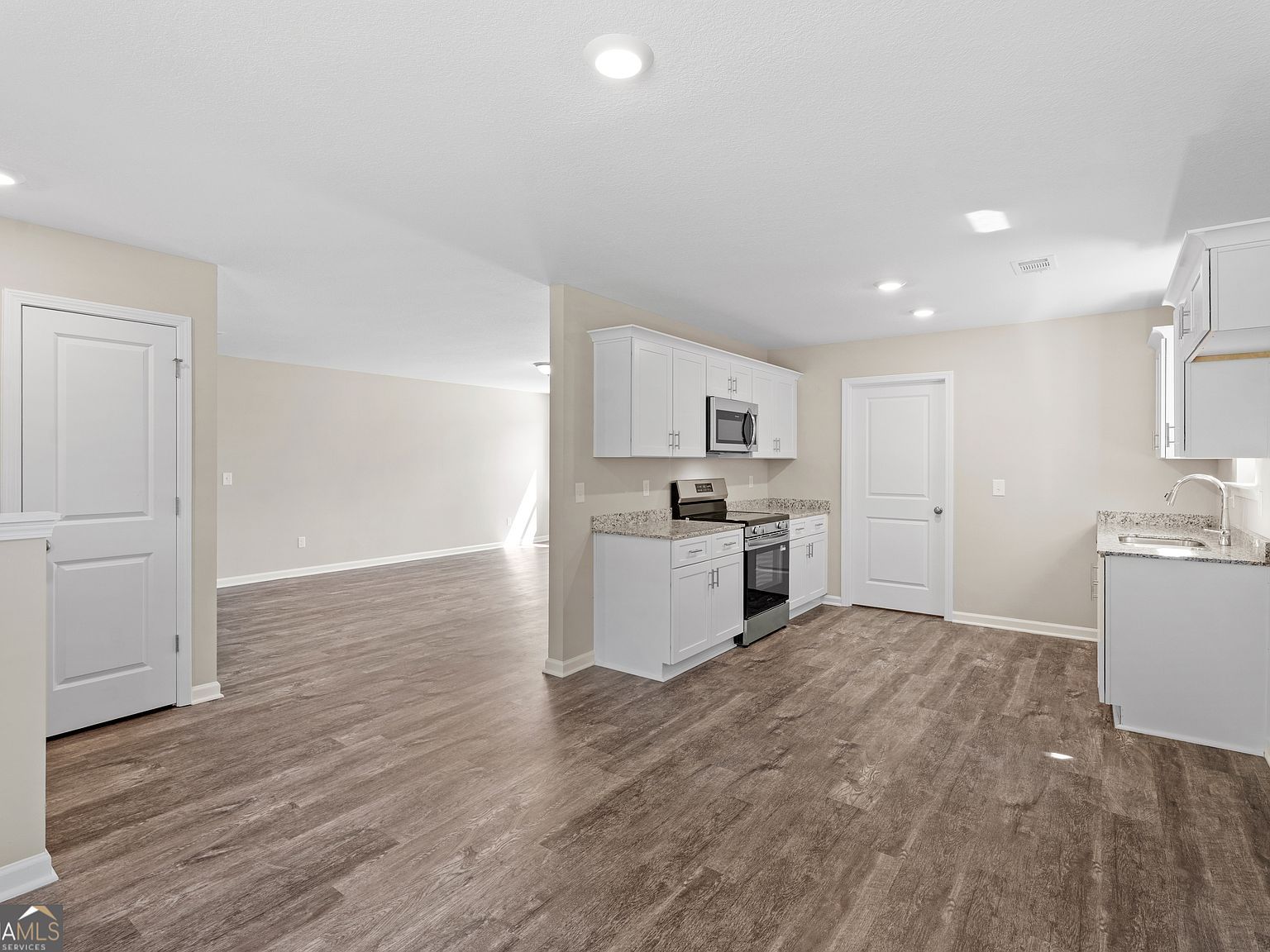 27 Whiterock Dr Phenix City, AL 36869 - Thumbnail 4