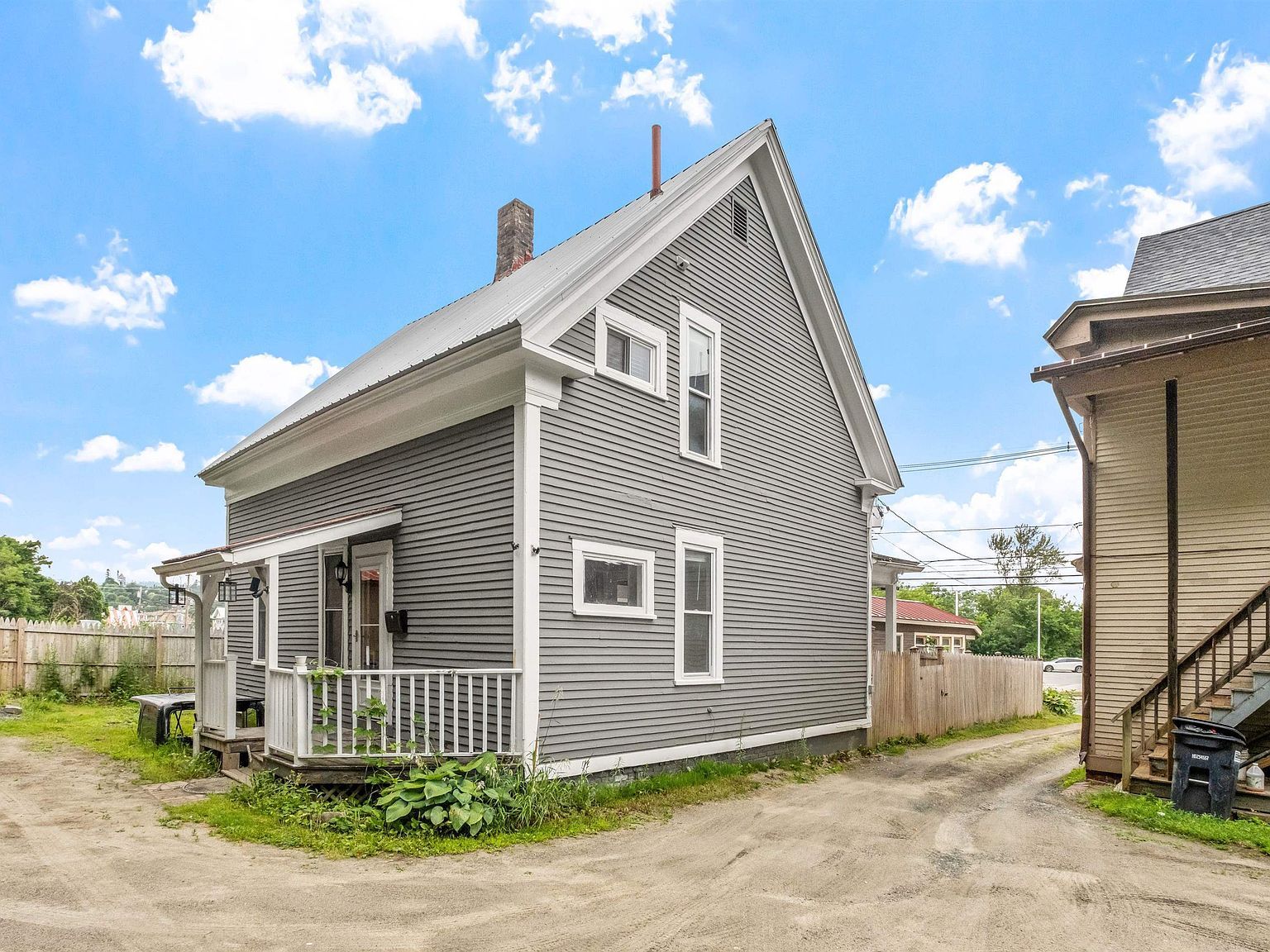 376 Portland St Saint Johnsbury, VT 05819 - Thumbnail 4