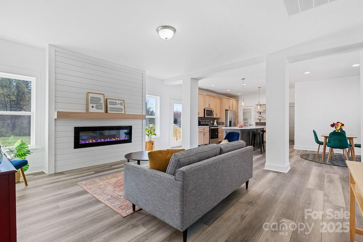 139 Mullinax Dr Hendersonville, NC 28792 - Thumbnail 4