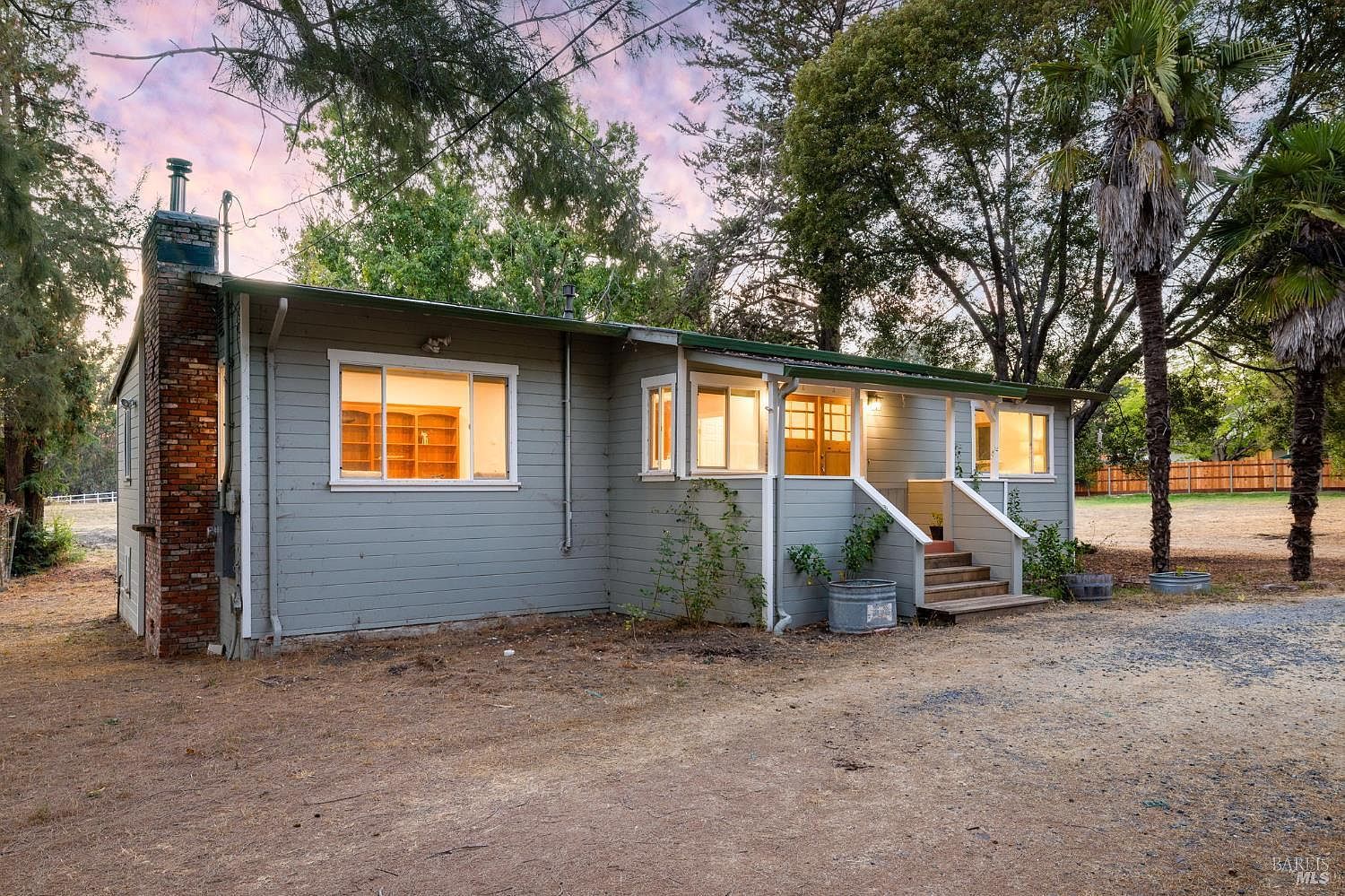 635 Goodwin Ave Penngrove, CA 94951 - Thumbnail 4