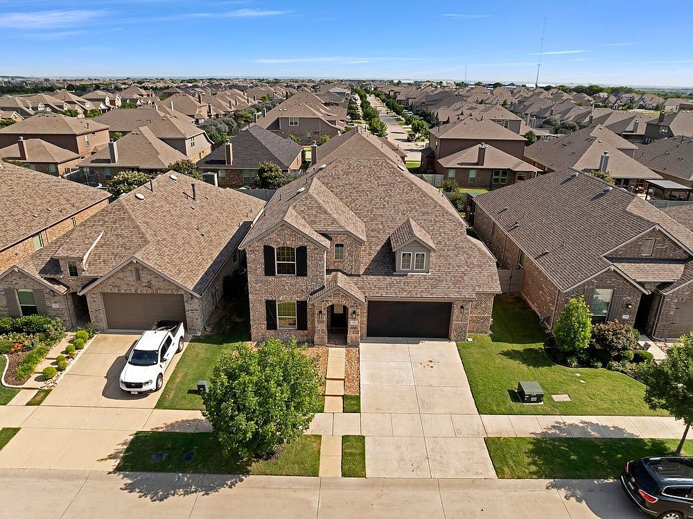 1905 13th St Argyle, TX 76226 - Thumbnail 4