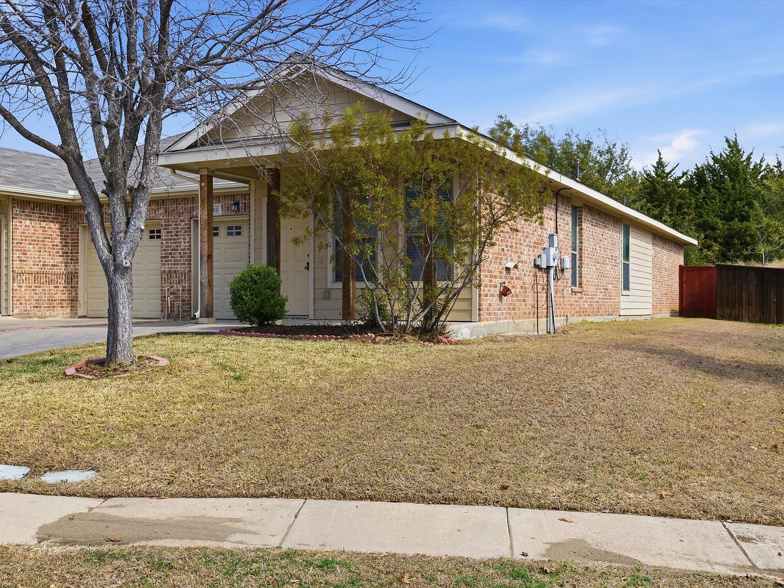 364 Armstrong Ln Lavon, TX 75166 - Thumbnail 4