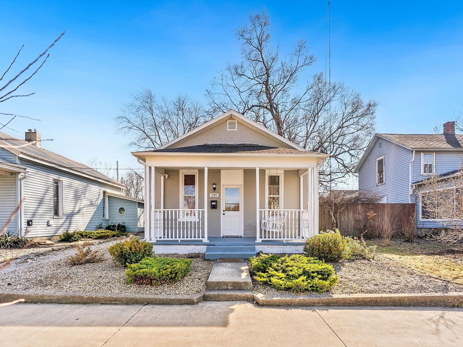 735 W Market St Warsaw, IN 46580 - Thumbnail 4