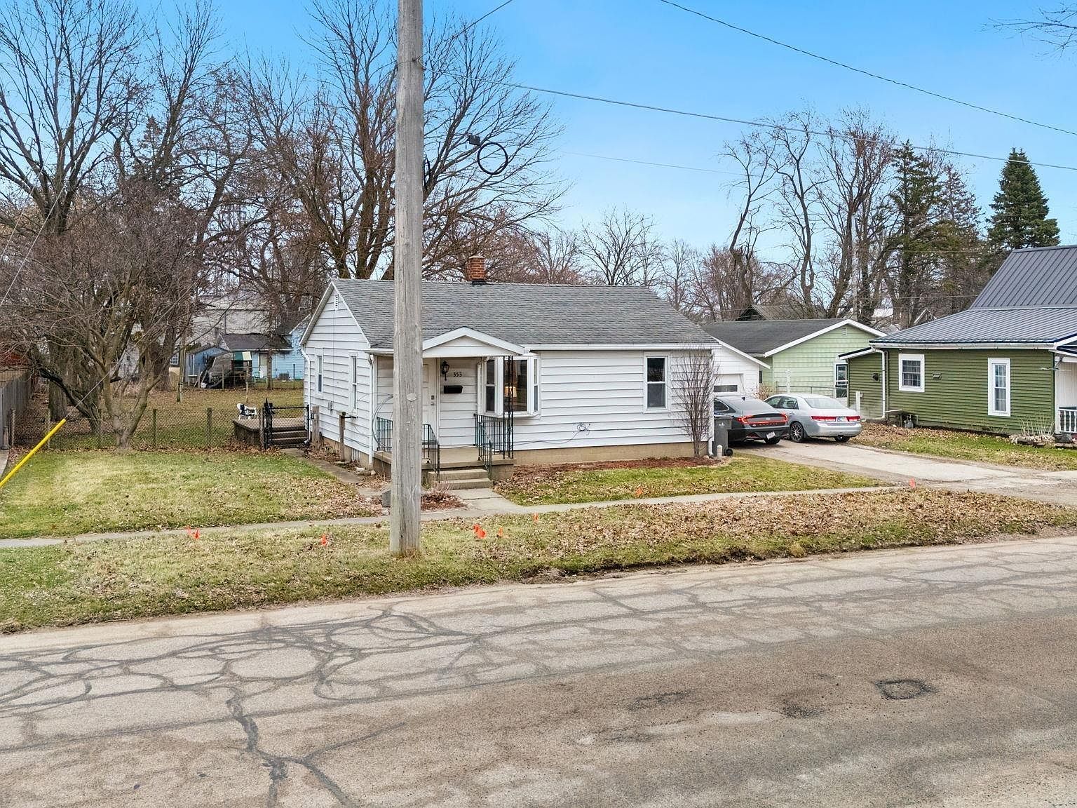 353 S Nappanee St Nappanee, IN 46550 - Thumbnail 4