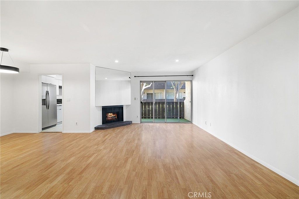 15070 Victory Blvd UNIT 103 Van Nuys, CA 91411 - Thumbnail 4