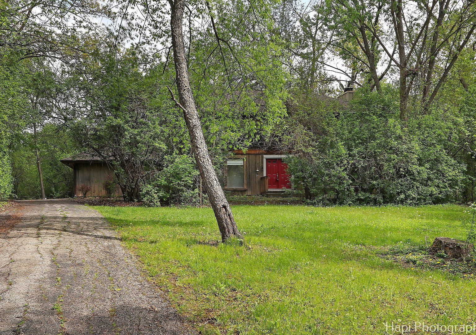 24570 W Middle Fork Rd Deer Park, IL 60010 - Thumbnail 4