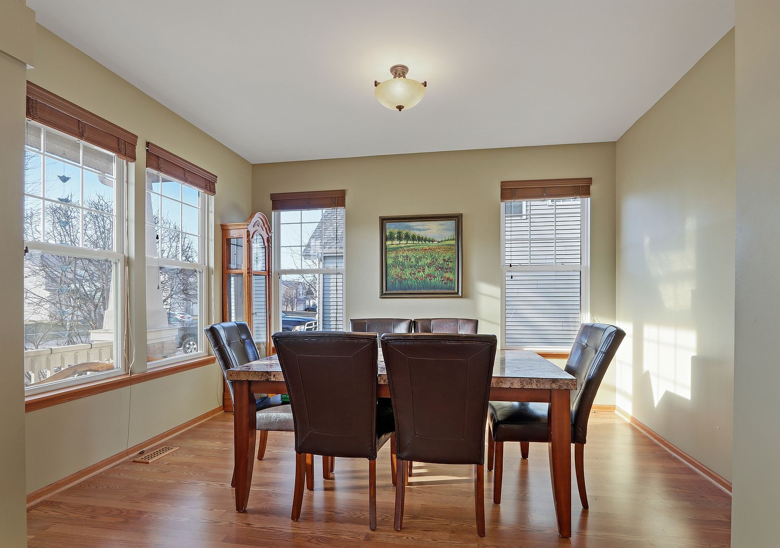 1203 Devon Dr Antioch, IL 60002 - Thumbnail 4