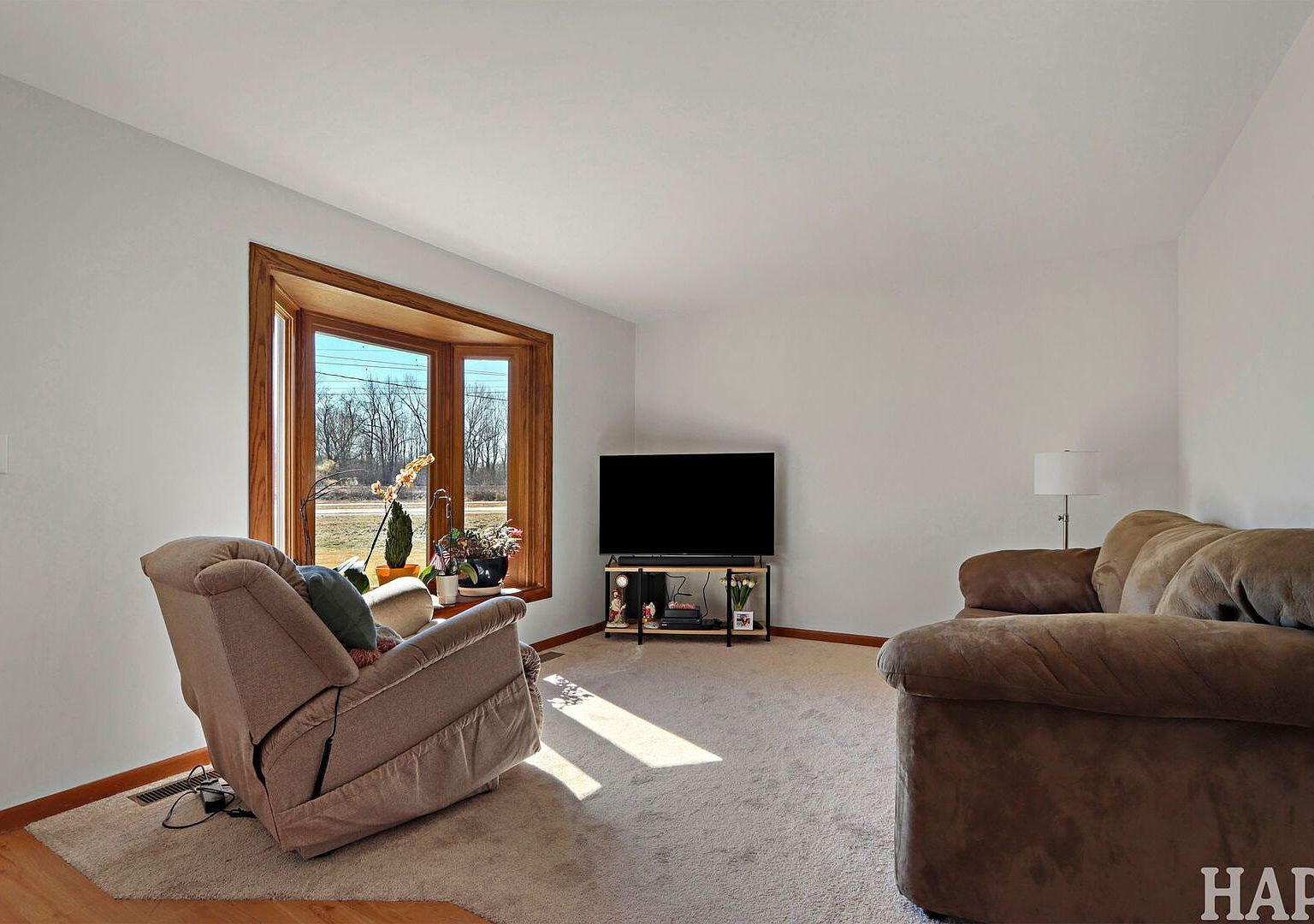 27236 W Northwest Hwy Barrington, IL 60010 - Thumbnail 4