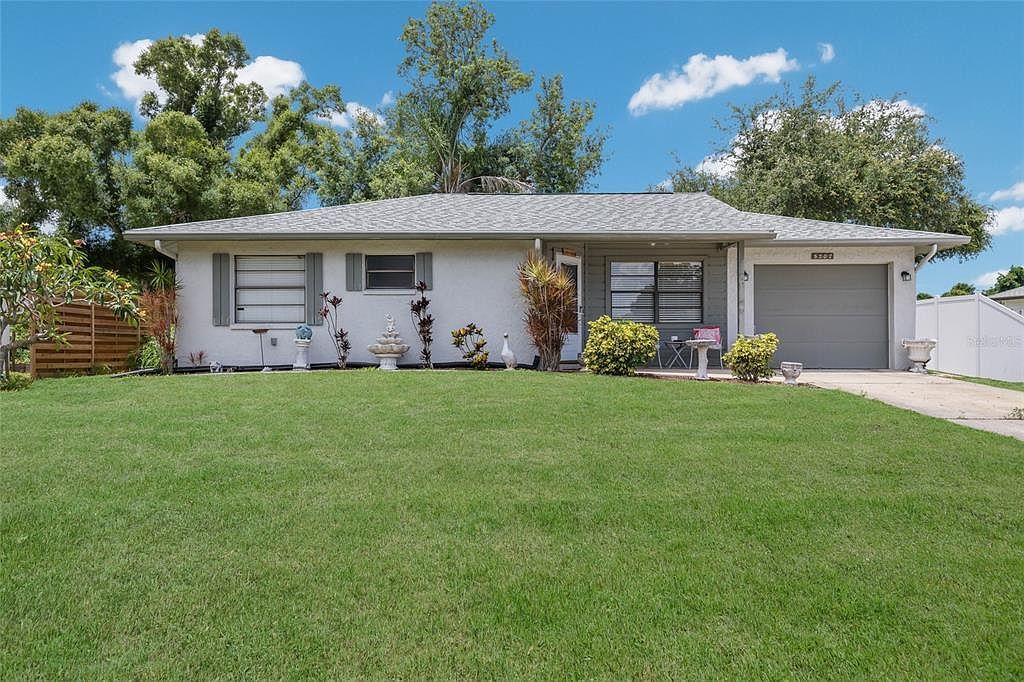 5202 Foxcroft Ct Sarasota, FL 34232 - Thumbnail 4