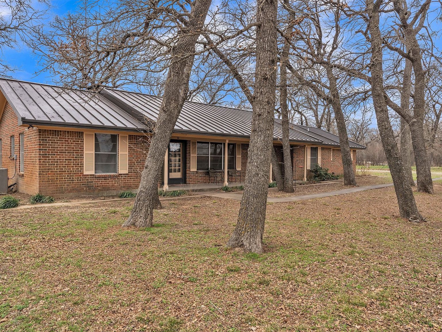 5400 County Road 402 Grandview, TX 76050 - Thumbnail 4