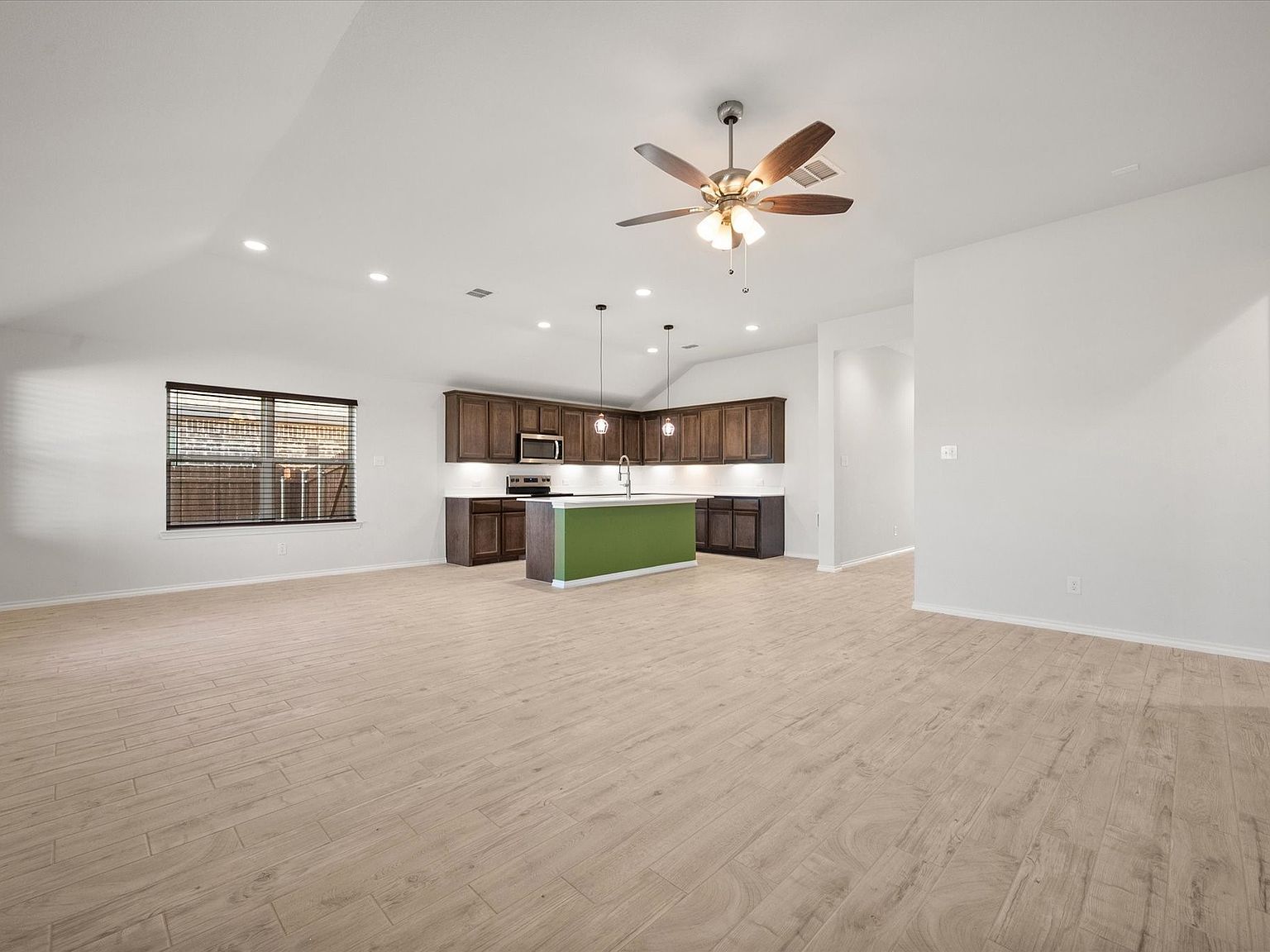 9316 Bali Dr Fort Worth, TX 76123 - Thumbnail 4