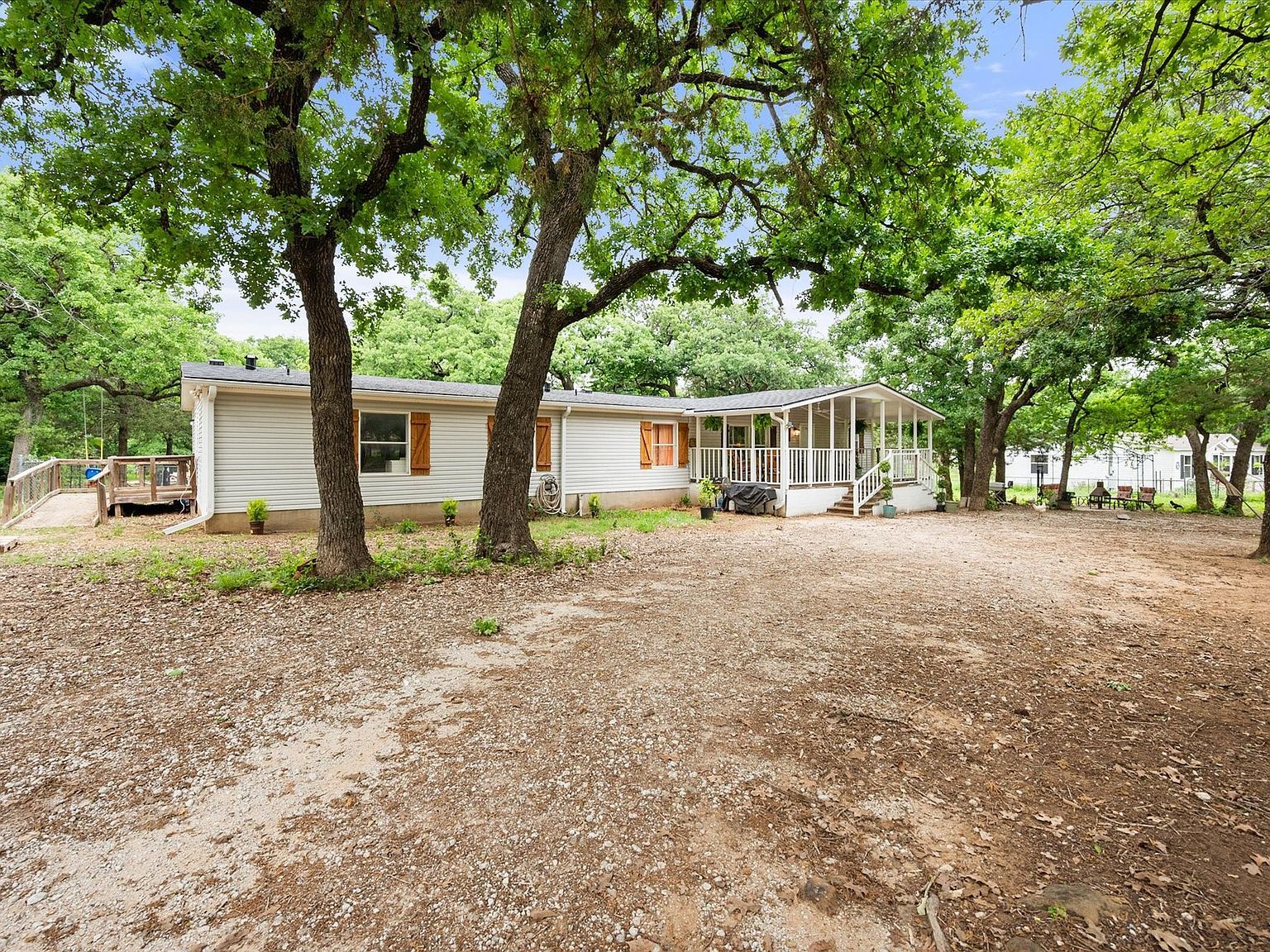 1849 County Road 429 Cleburne, TX 76031 - Thumbnail 4