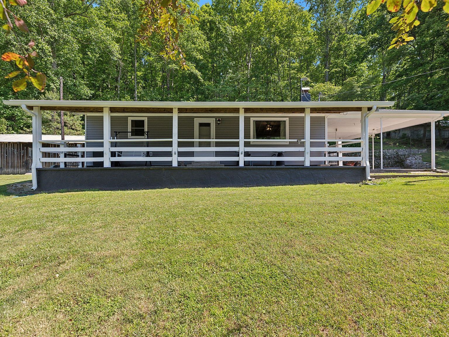 1540 Centerville Hwy Hohenwald, TN 38462 - Thumbnail 4