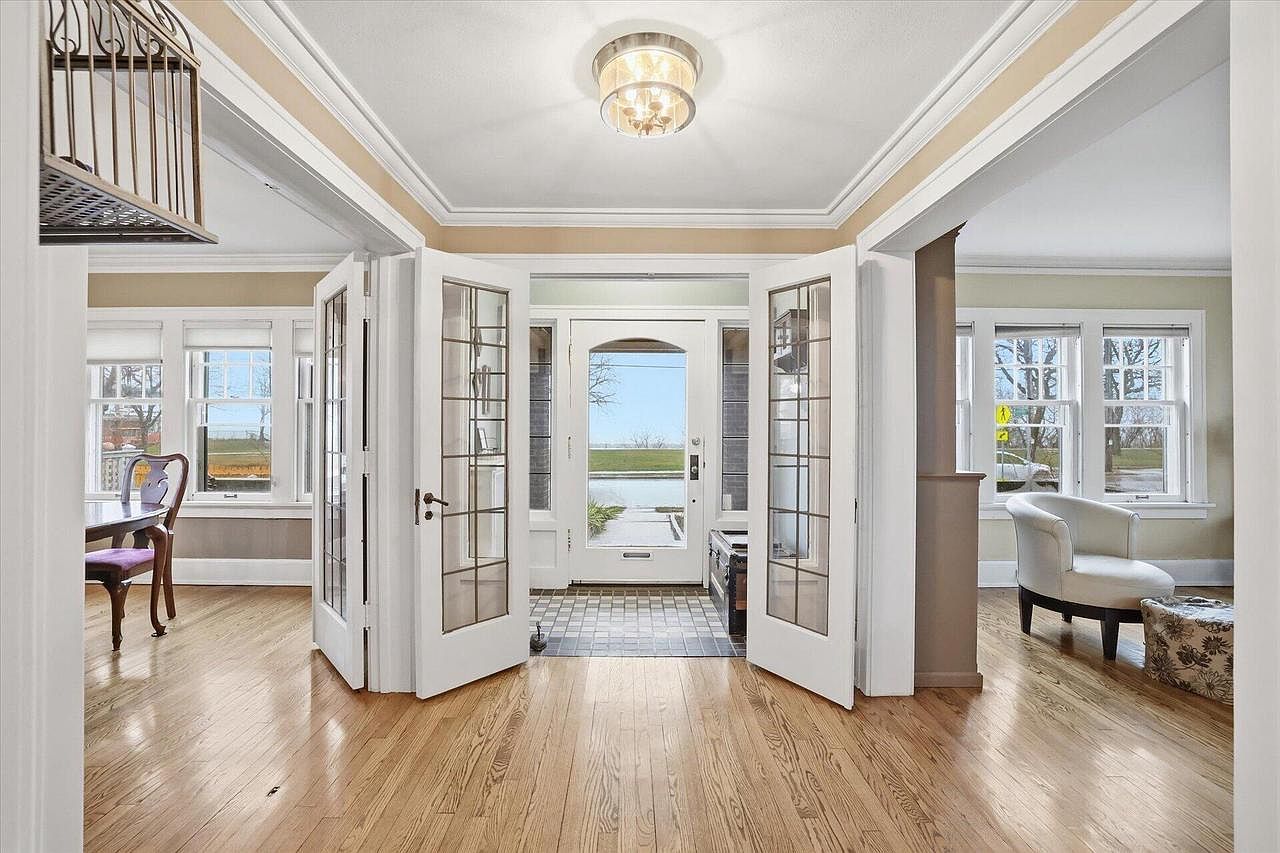 3121 S Superior St Milwaukee, WI 53207 - Thumbnail 4