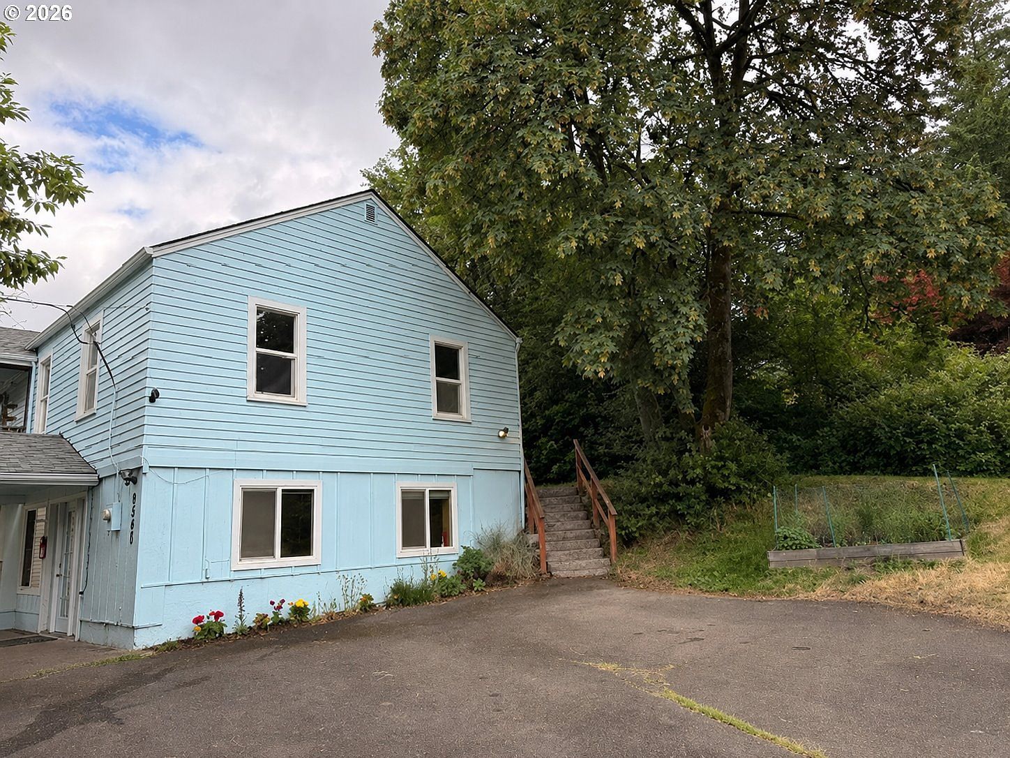 9540 SW Terwilliger Blvd Portland, OR 97219 - Thumbnail 4