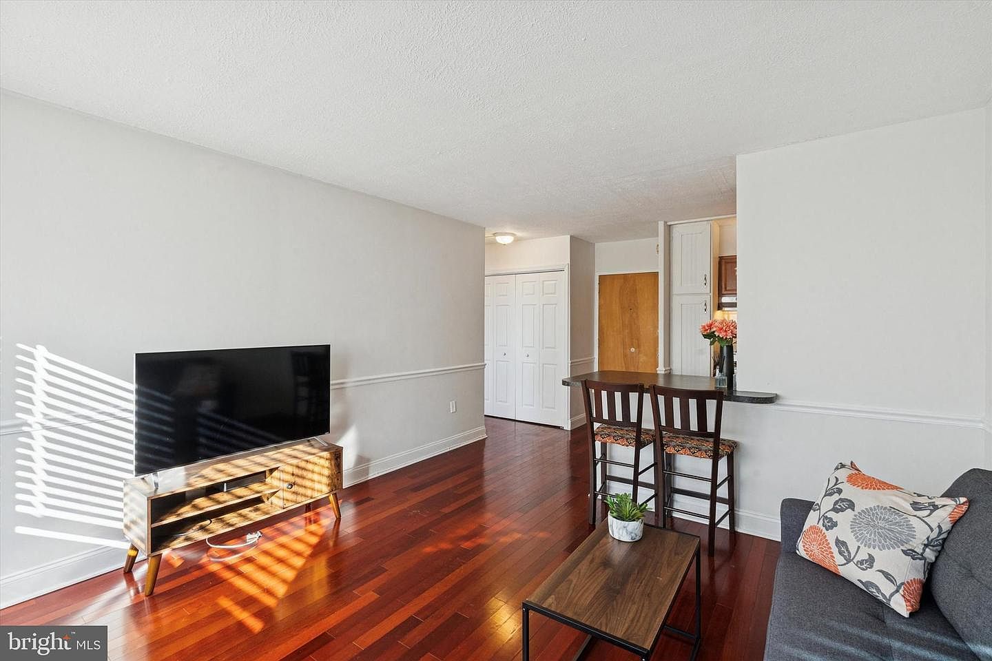 2101 Chestnut St APT 1412 Philadelphia, PA 19103 - Thumbnail 4