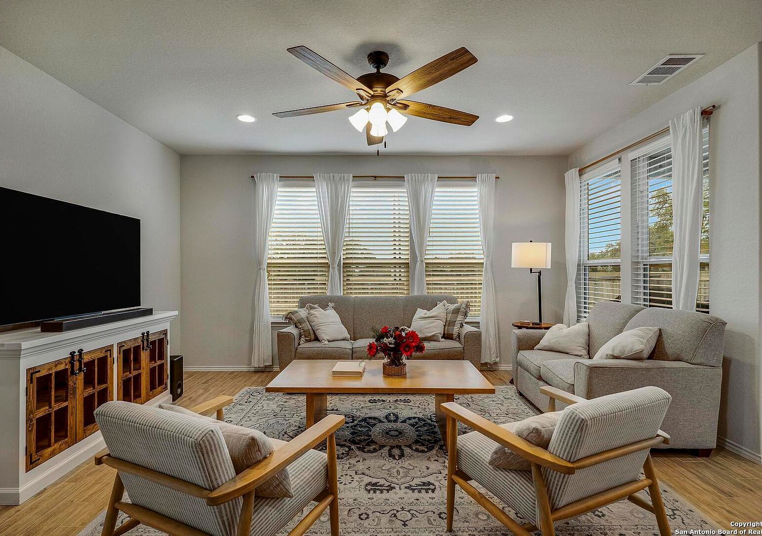 151 Inverness Boerne, TX 78015 - Thumbnail 4