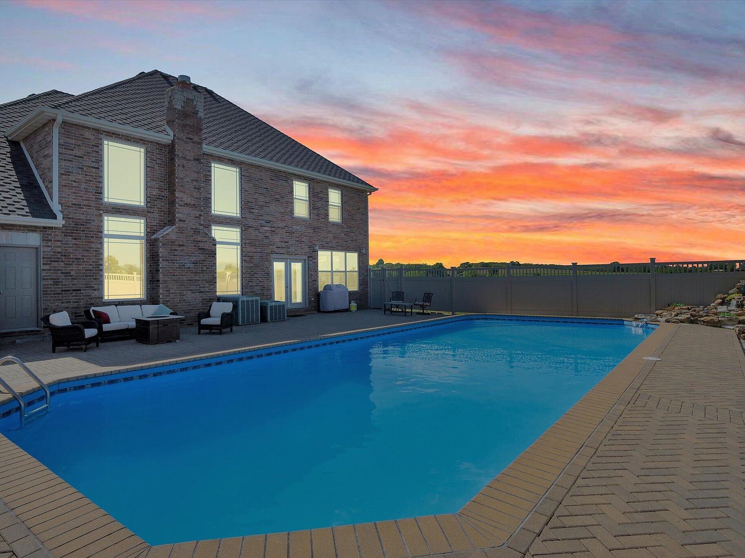 957 E 477th Rd Bolivar, MO 65613 - Thumbnail 4