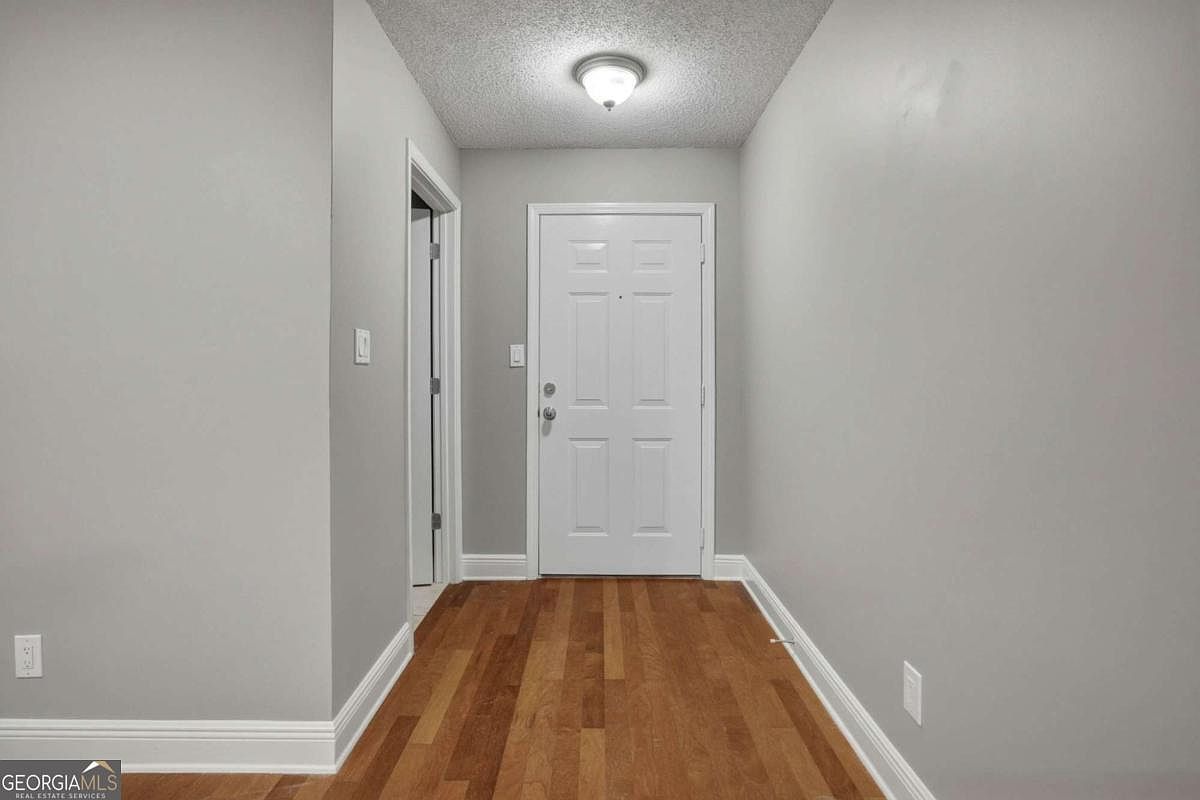 6208 Santa Fe Pkwy Sandy Springs, GA 30350 - Thumbnail 4