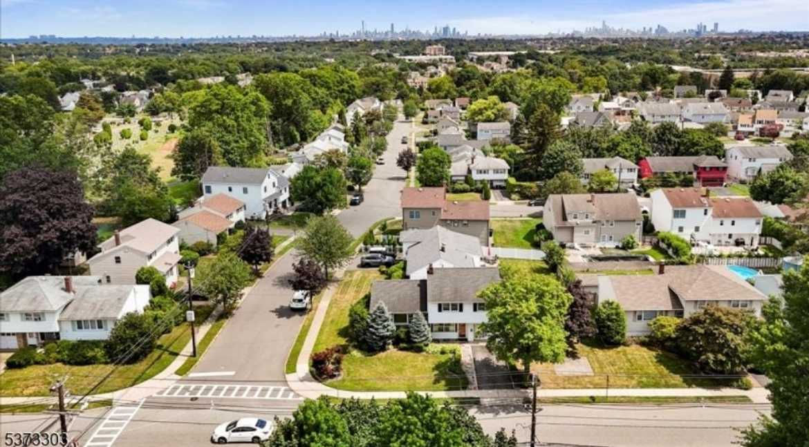 653 Passaic Avenue, Clifton, NJ, USA, 7012  | Single Family