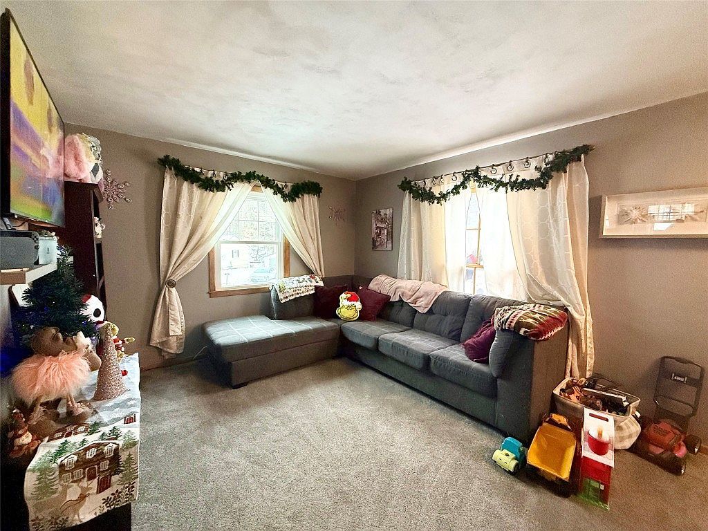 35 Woodland Dr Binghamton, NY 13901 - Thumbnail 4