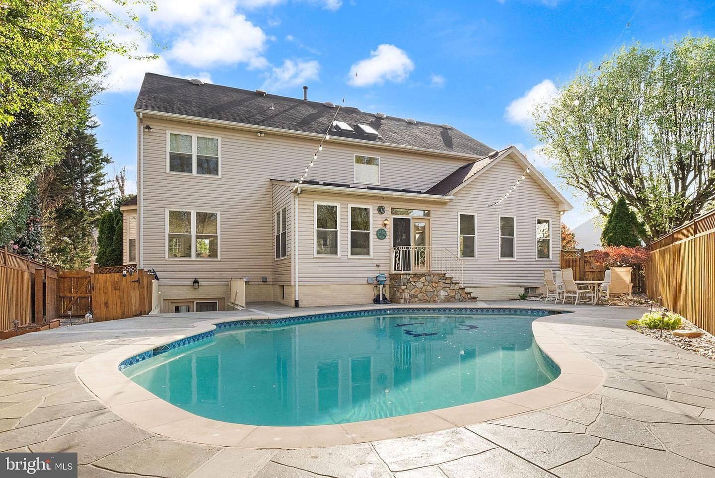 5105 Whisper Willow Dr Fairfax, VA 22030 - Thumbnail 4