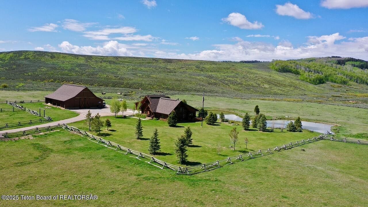 14165 S U Hwy #189 & 191 Bondurant, WY 82922 - Thumbnail 4