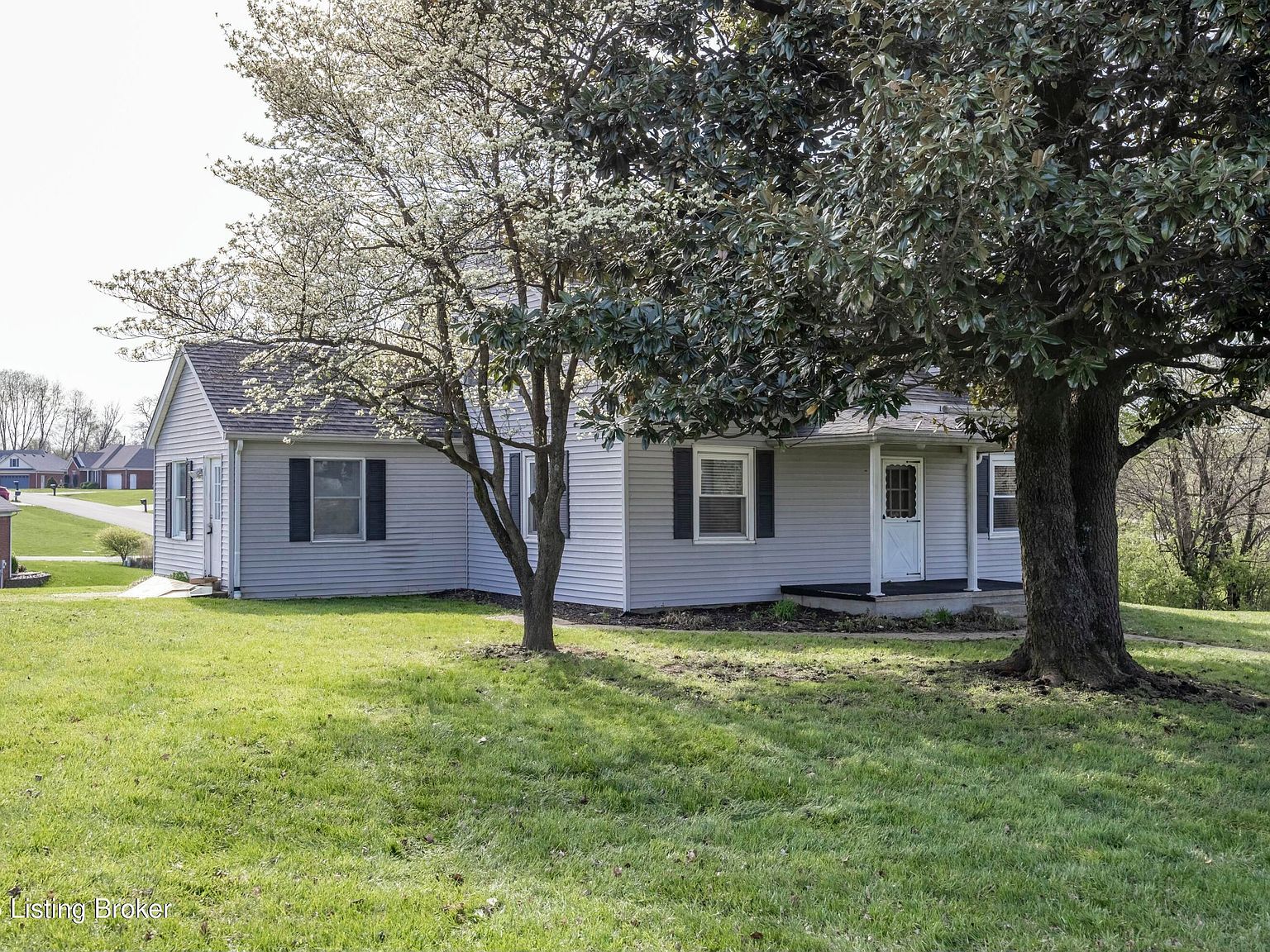 1107 N 3rd St Bardstown, KY 40004 - Thumbnail 4