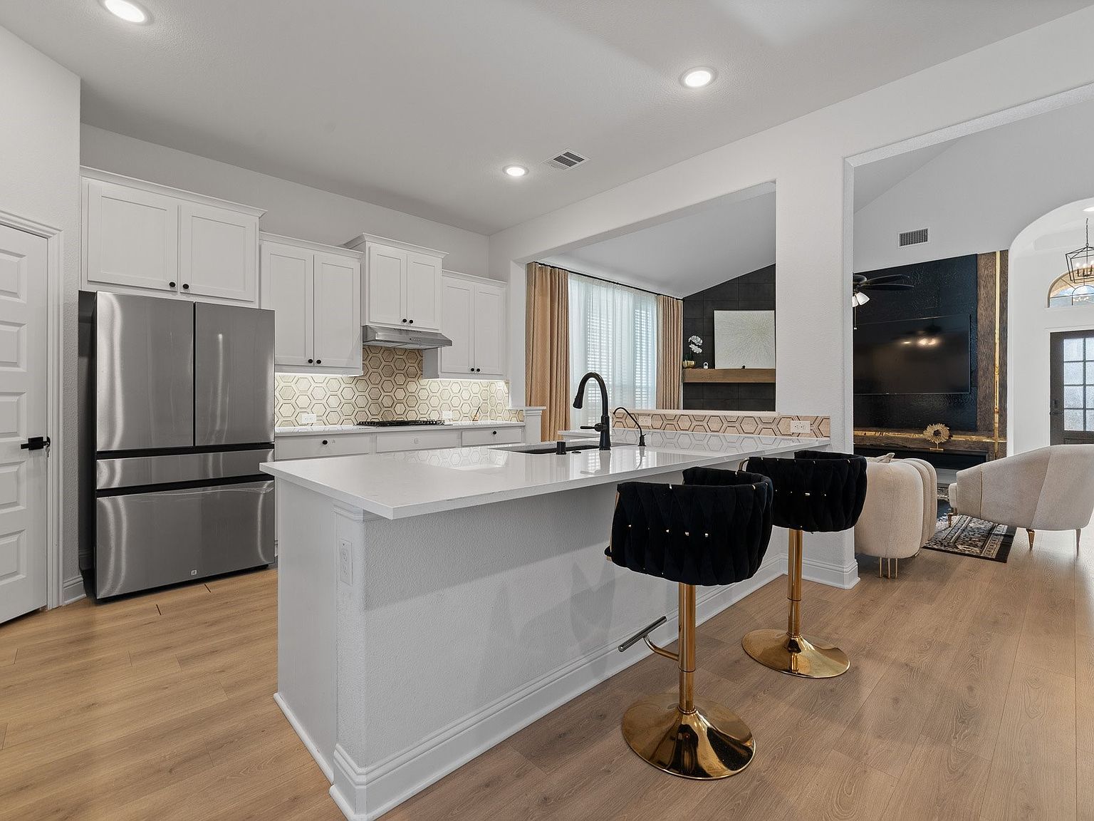 2603 Thornhill Ln Venus, TX 76084 - Thumbnail 4