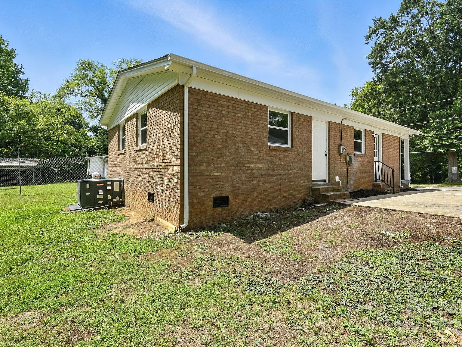 1214 Short St Salisbury, NC 28144 - Thumbnail 4