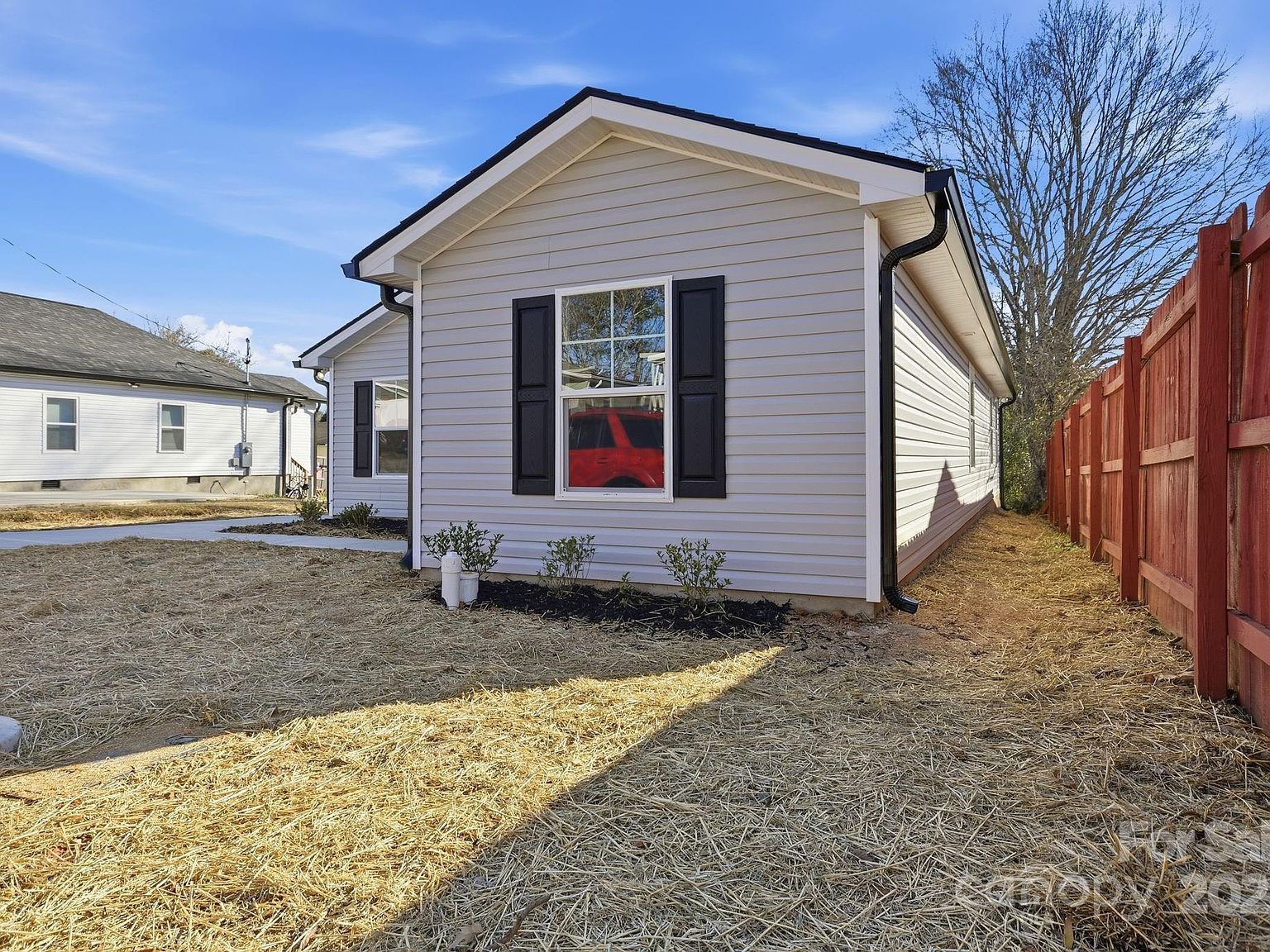 1013 Locke St Salisbury, NC 28144 - Thumbnail 4