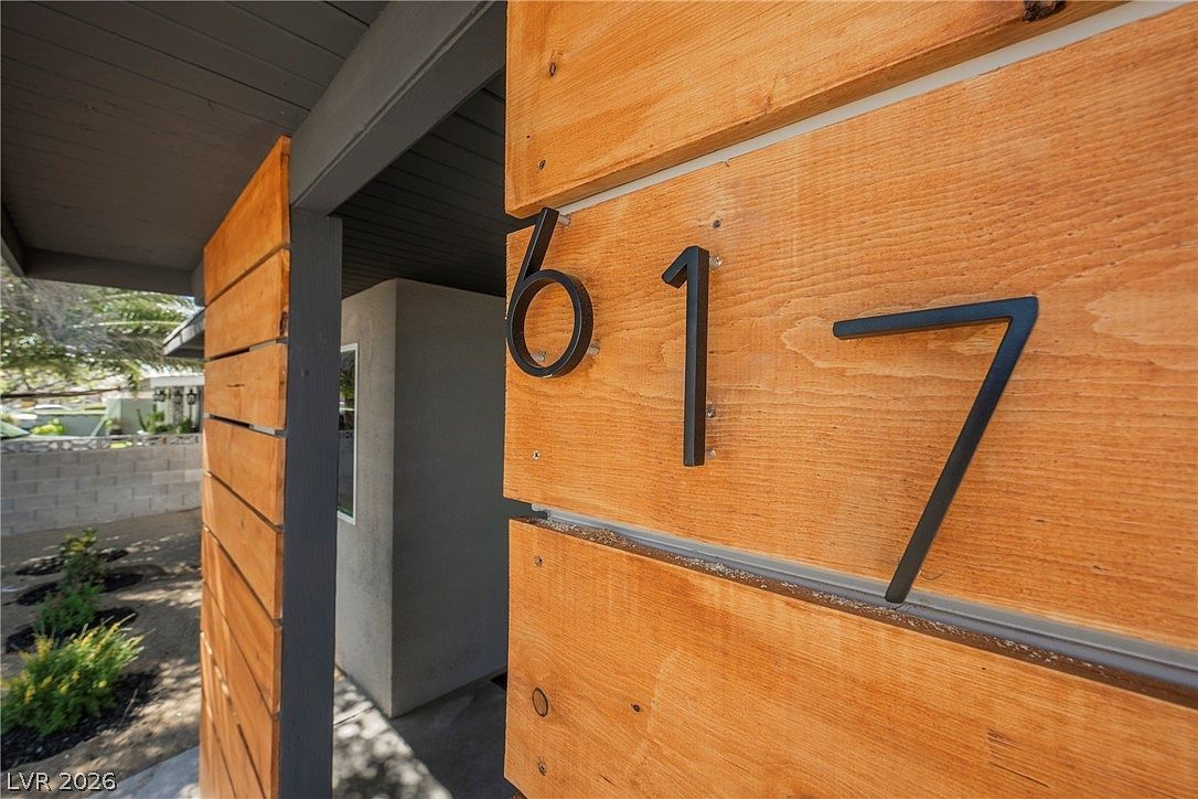 617 Cactus Ln Las Vegas, NV 89107 - Thumbnail 4