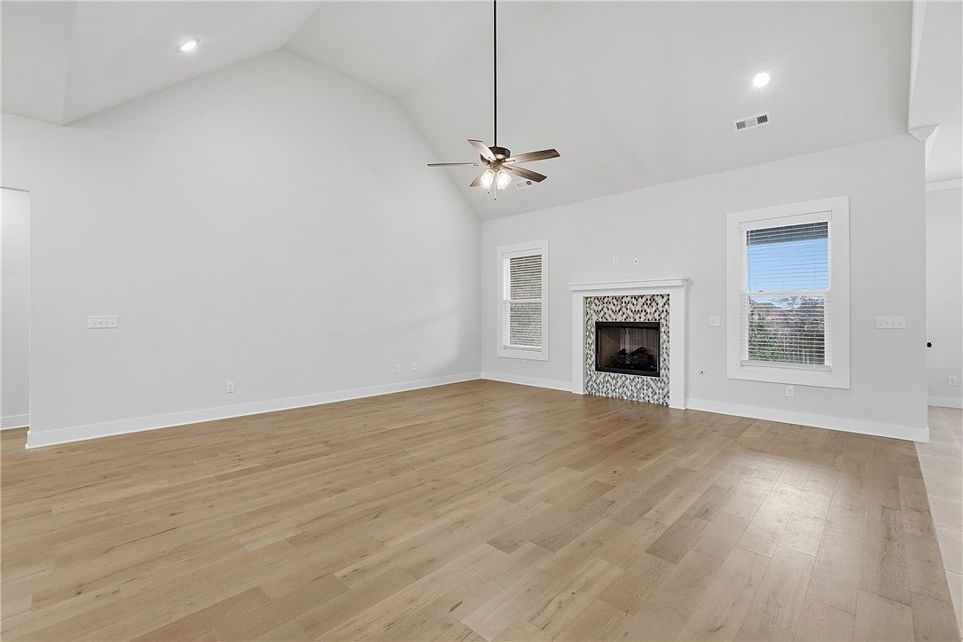 1741 Grace Pl Bentonville, AR 72713 - Thumbnail 4