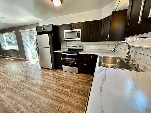 15190 Leonard Rd Spring Lake, MI 49456 - Thumbnail 4