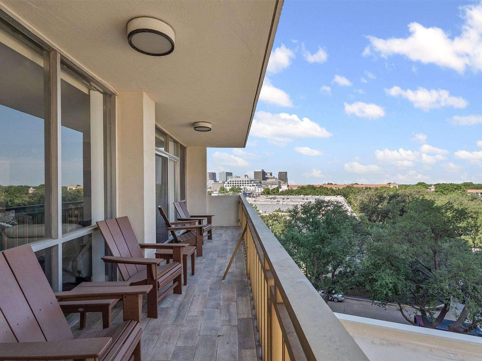 6211 W Northwest Hwy APT 500 Dallas, TX 75225 - Thumbnail 4