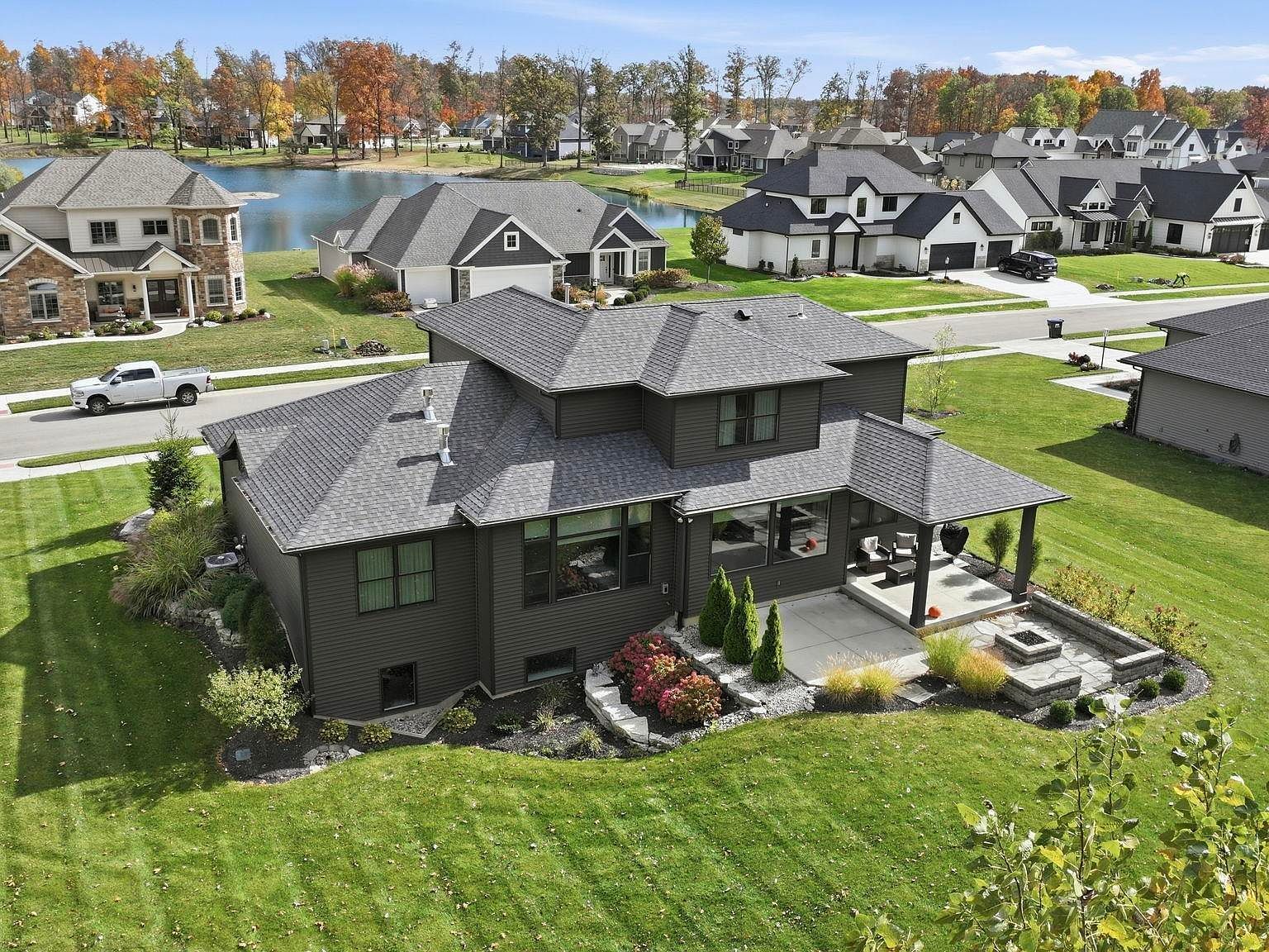 14379 Whisper Rock Blvd Fort Wayne, IN 46845 - Thumbnail 4