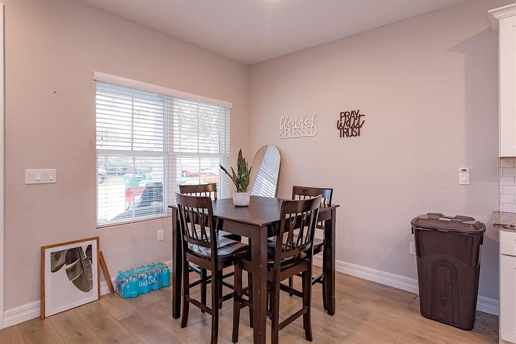 884 Klondike St Winter Garden, FL 34787 - Thumbnail 4