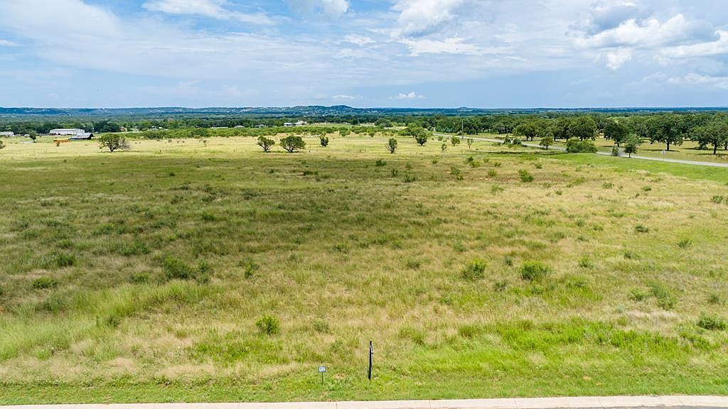 11 Harvest Hills Ln Fredericksburg, TX 78624 - Thumbnail 4