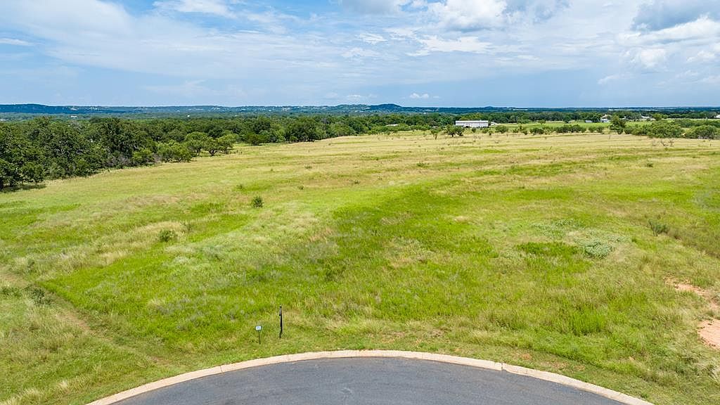 7 Harvest Hills Ln Fredericksburg, TX 78624 - Thumbnail 4