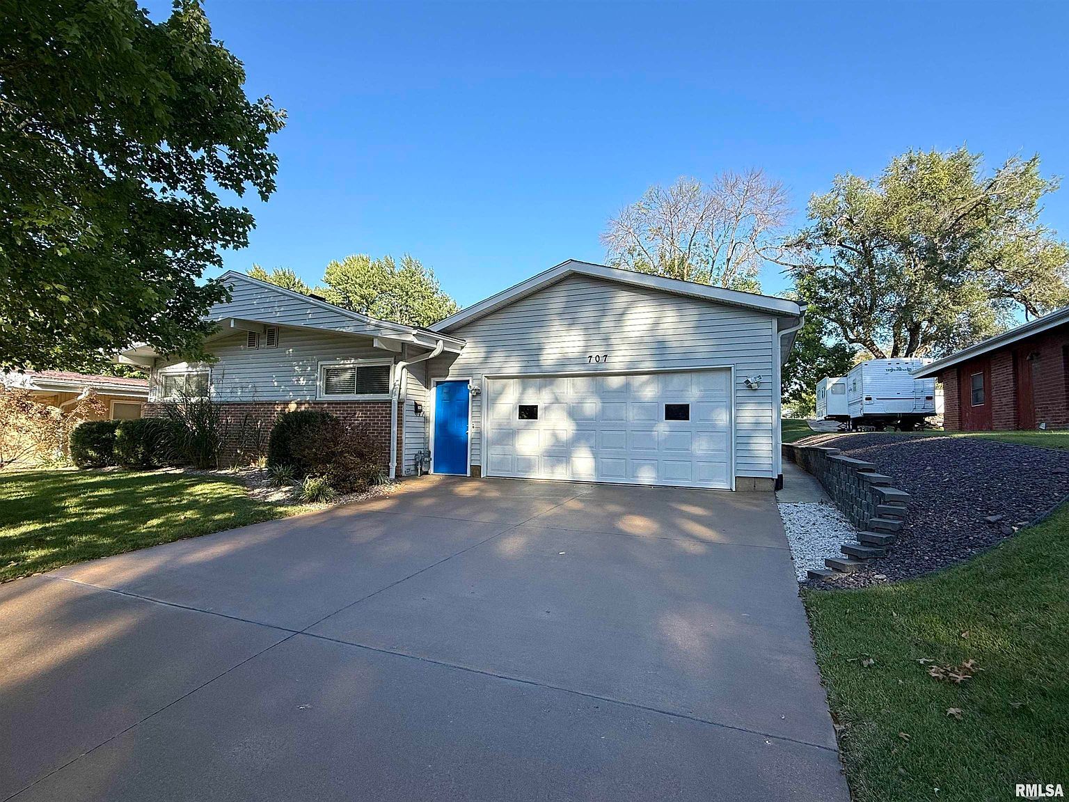 707 Edgewood Dr Quincy, IL 62301 - Thumbnail 4