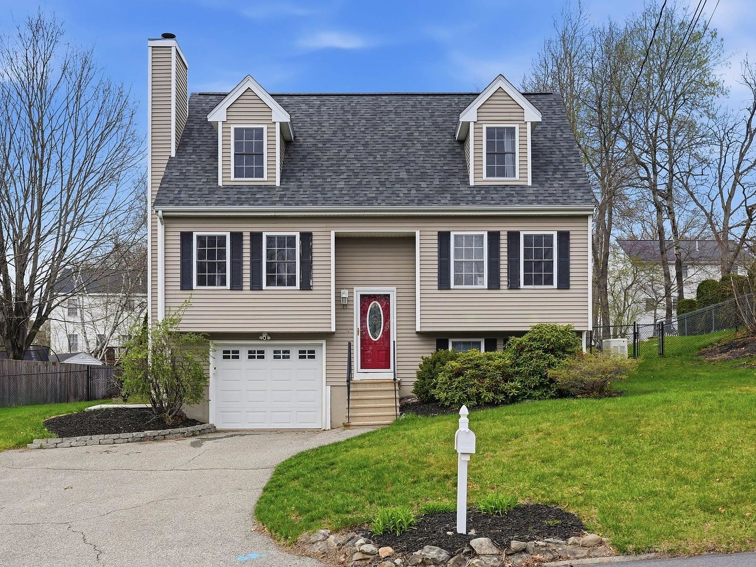 15 Taschereau Blvd Nashua, NH 03062 - Thumbnail 4