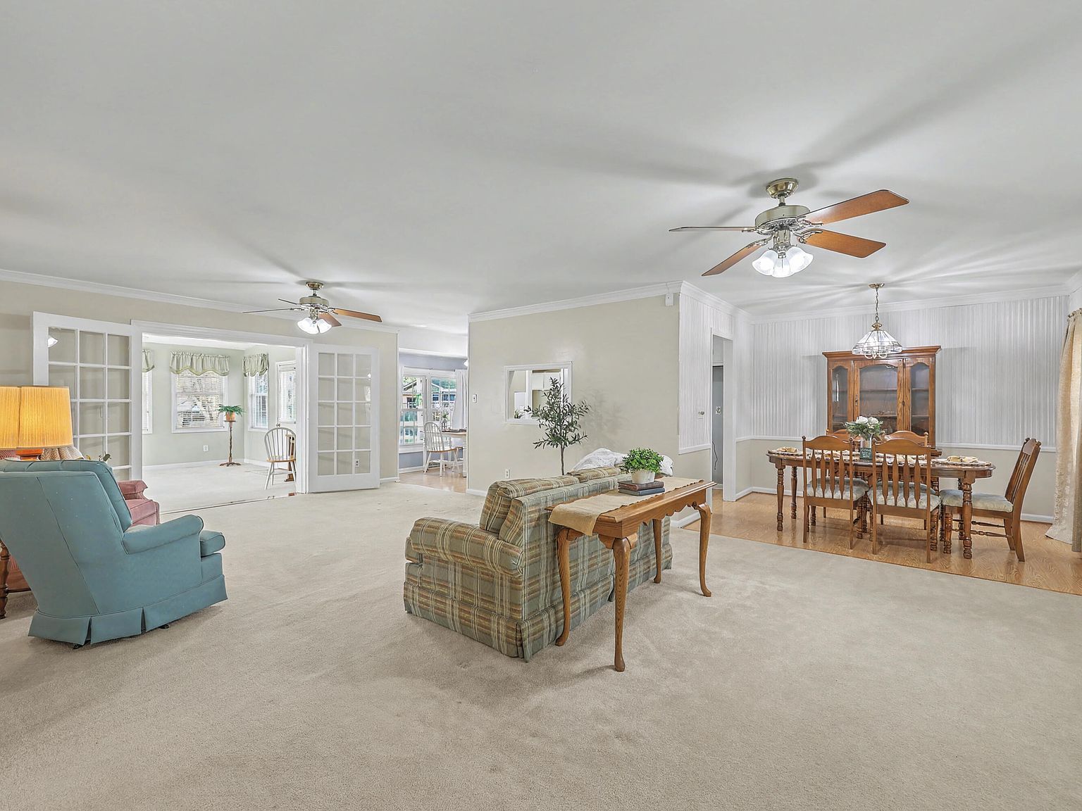 8465 Yorkshire Ln North Charleston, SC 29406 - Thumbnail 4