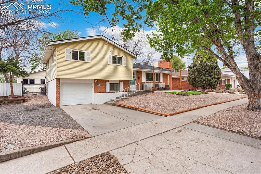 2327 Condor St Colorado Springs, CO 80909 - Thumbnail 4